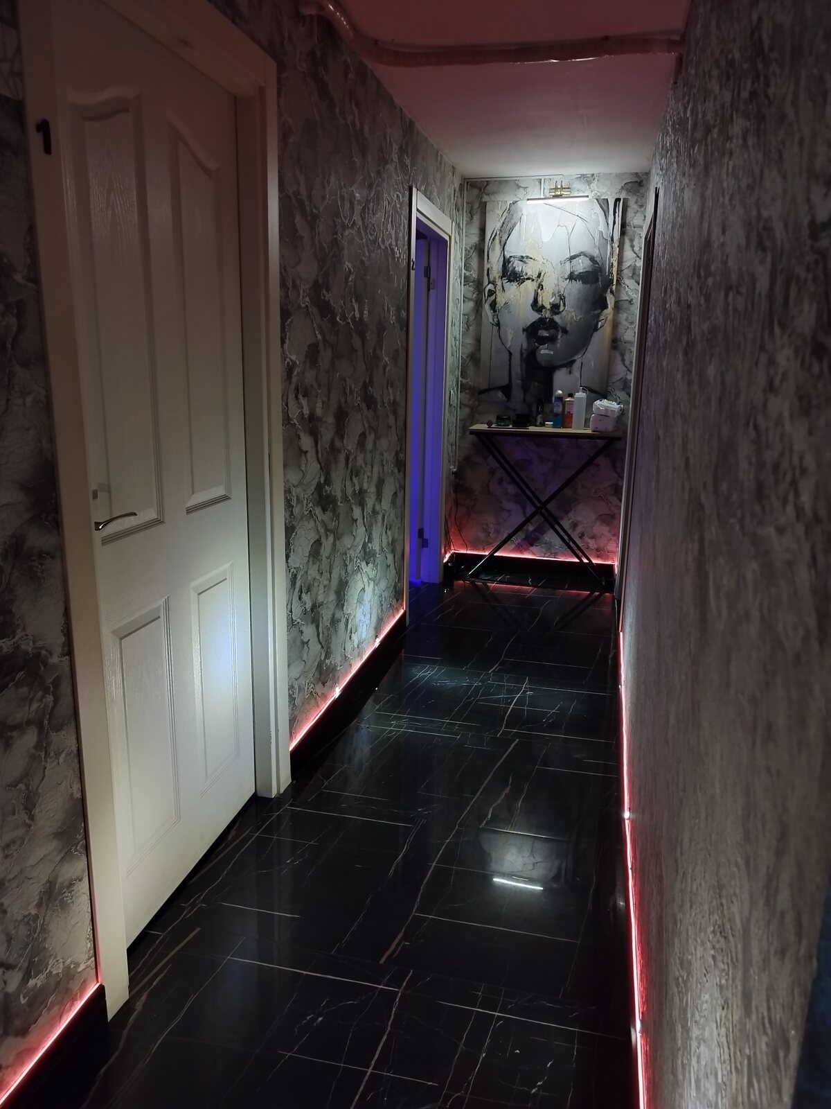 Lavinya Spa uygulama odalarına geçiş